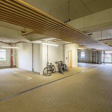 Executive 2Br Apartment Next To Station + Parking CBG Exterior photo